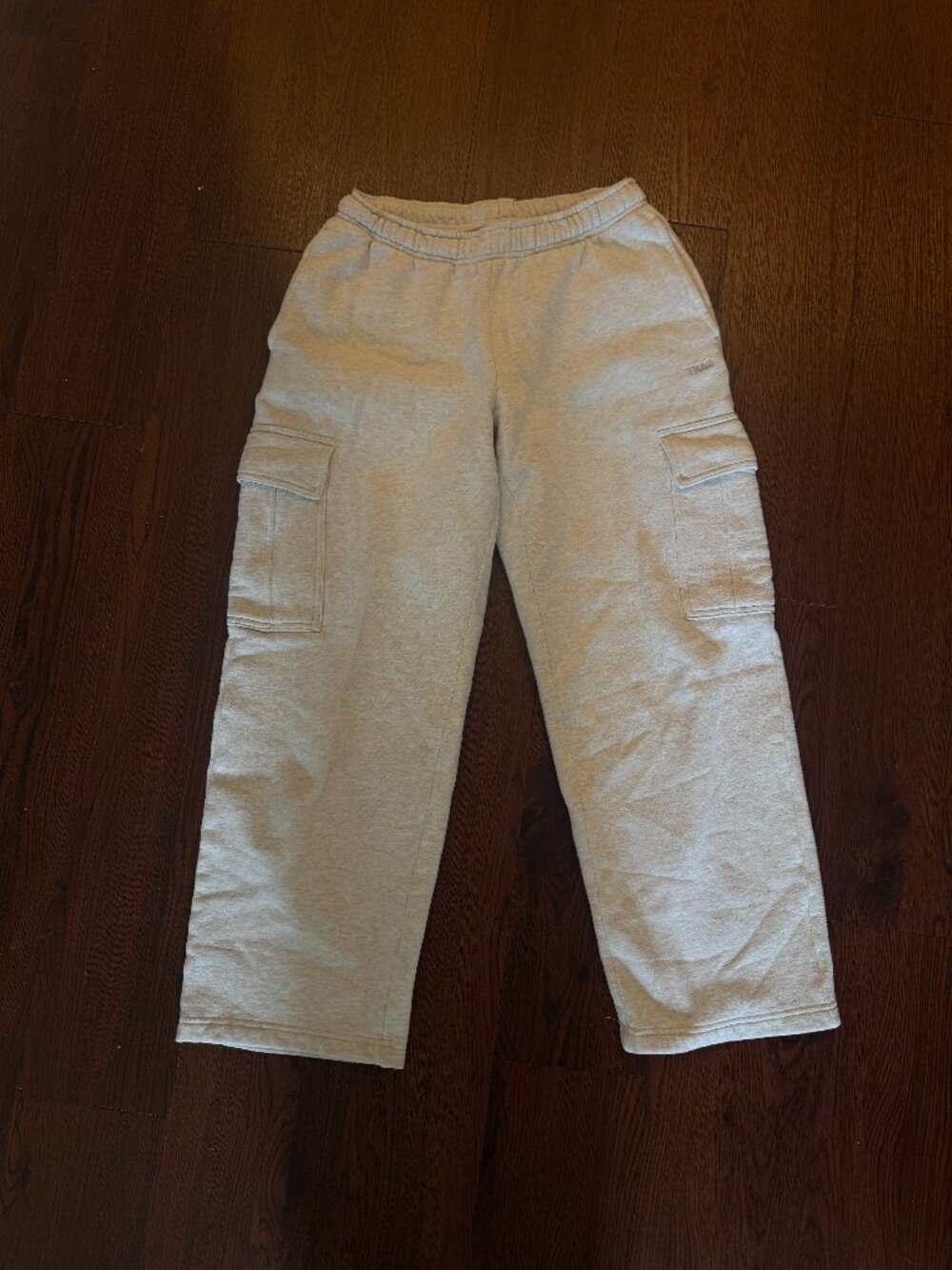 Small Gray Aritzia Cargo Sweatpants